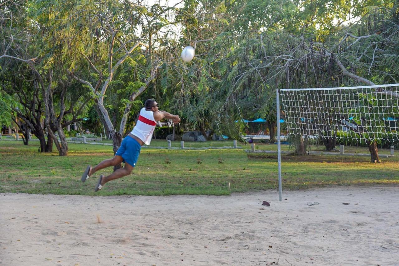 Breeze Pasikudah Hotel Passikudah Bagian luar foto