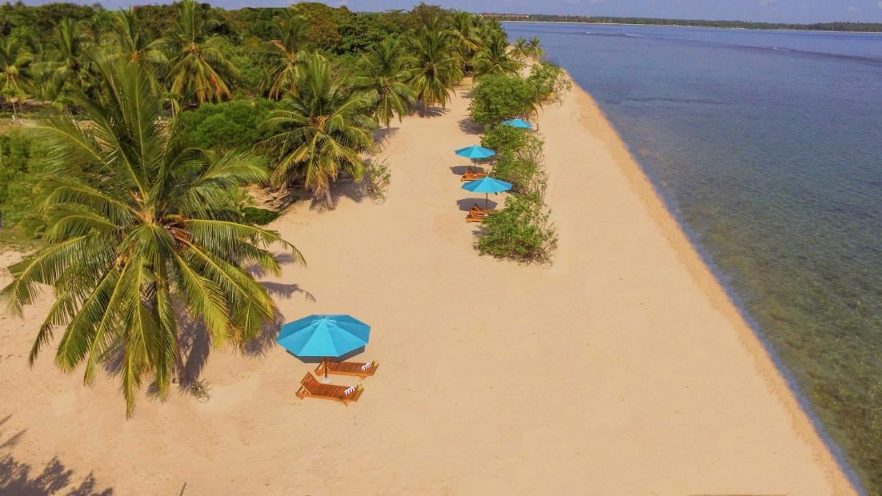 Breeze Pasikudah Hotel Passikudah Bagian luar foto