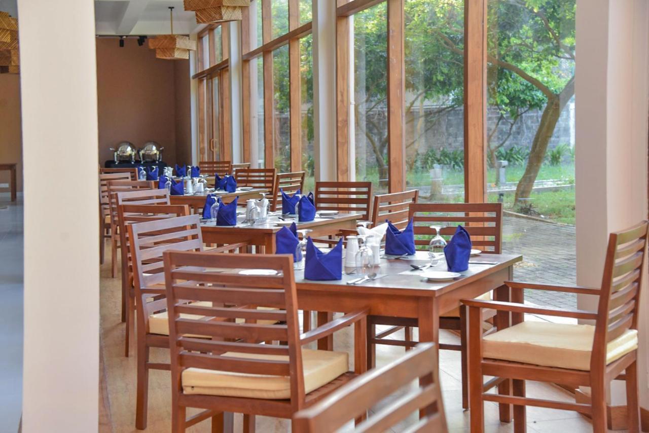 Breeze Pasikudah Hotel Passikudah Bagian luar foto